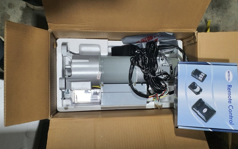 Bảng Giá Motor Cửa Cuốn